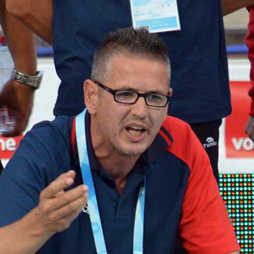 https://hssk.org/wp-content/uploads/2017/10/team_coach_01.jpg